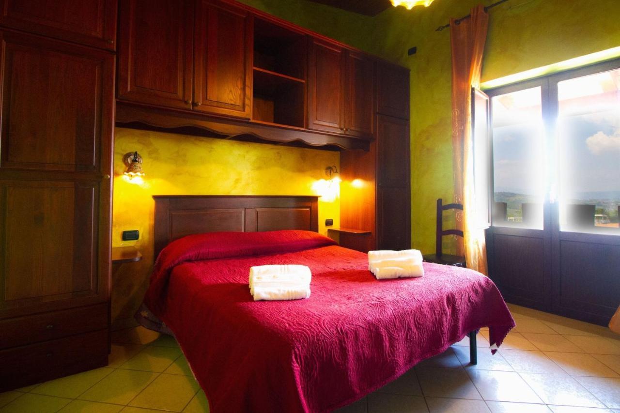 Bed and Breakfast Relais il Feudo à Beltiglio Extérieur photo